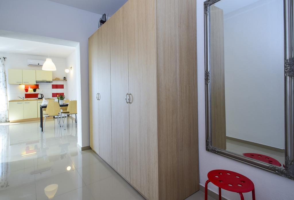 Amadrian Apartments Sibenik Ngoại thất bức ảnh
