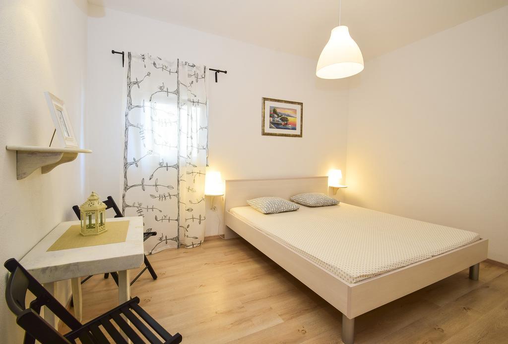 Amadrian Apartments Sibenik Ngoại thất bức ảnh