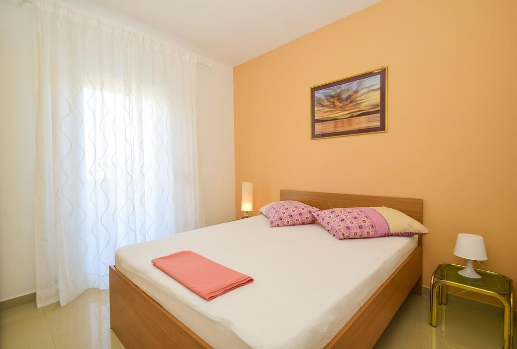 Amadrian Apartments Sibenik Ngoại thất bức ảnh