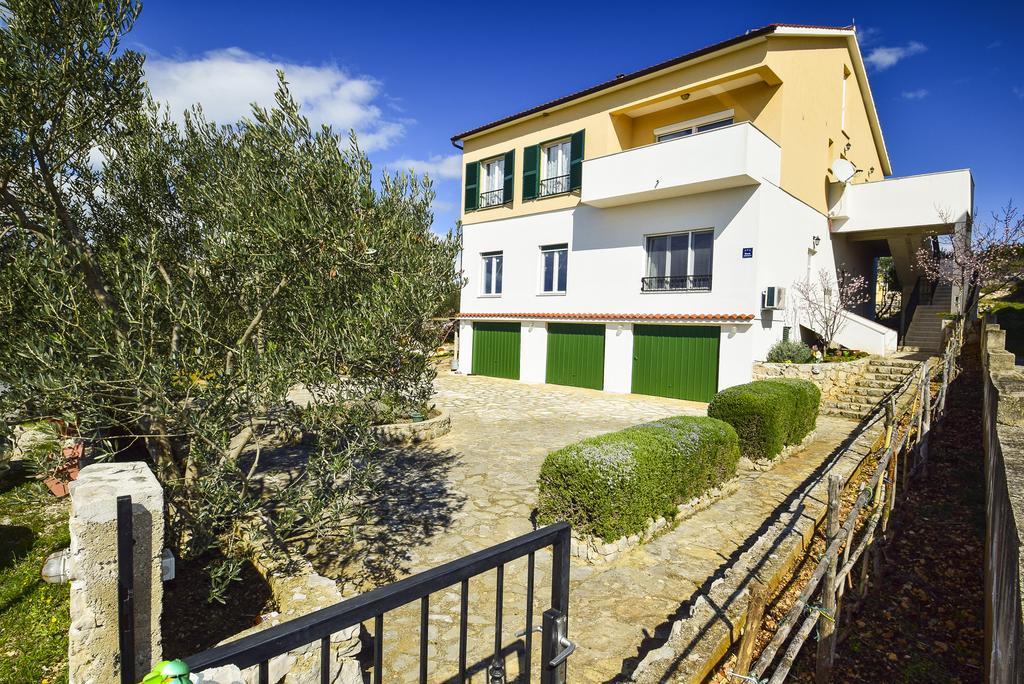 Amadrian Apartments Sibenik Ngoại thất bức ảnh